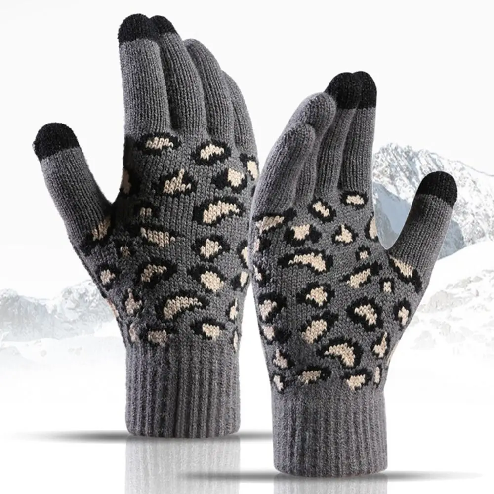 Thickening Knitted Winter Gloves Casual Warm Acrylic Fiber Thick Gloves Skiing Gloves
Thickening Knitted Winter Gloves Casual Warm Acrylic Fiber Thick Gloves Skiing Gloves