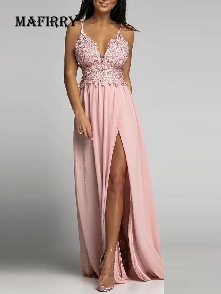 Women Loose Spaghetti Strap V Neck Casual Dress Summer Simple Solid Ruffles Long Dress Female High Waist Party Club Maxi Dresses
Women Loose Spaghetti Strap V Neck Casual Dress Summer Simple Solid Ruffles Long Dress Female High Waist Party Club Maxi Dresses