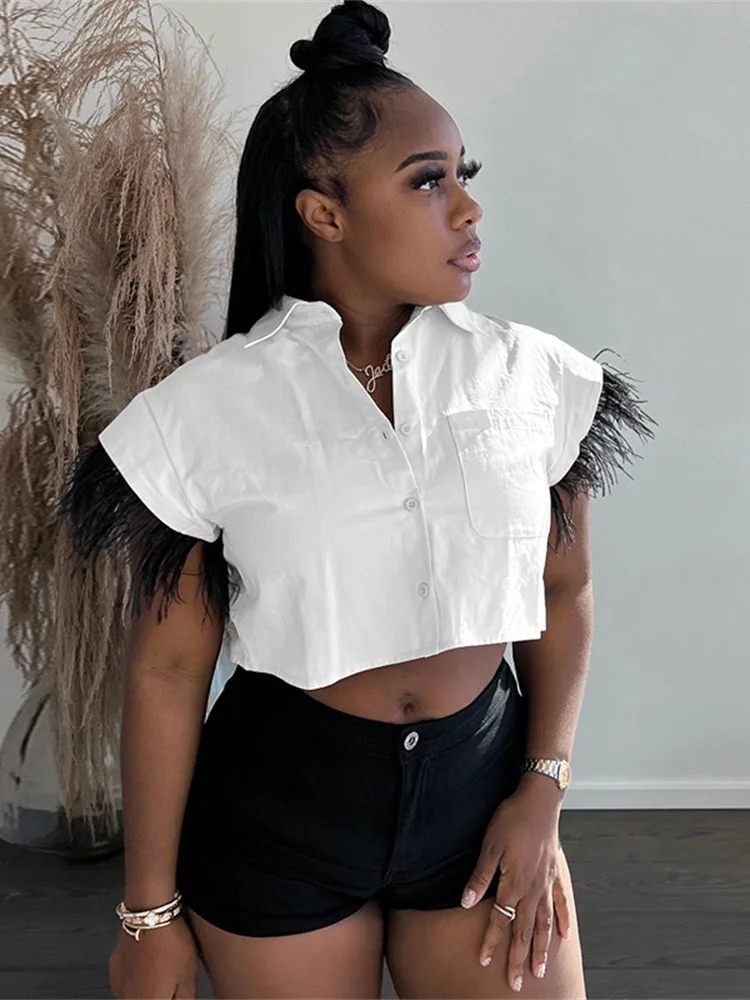 WLWXR Summer White Black Shirts Crop Top Streetwear Women Sleeveless Buttons Shirt Tops Women 2021 Fashion V Neck Blouses Shirt
WLWXR Summer White Black Shirts Crop Top Streetwear Women Sleeveless Buttons Shirt Tops Women 2021 Fashion V Neck Blouses Shirt