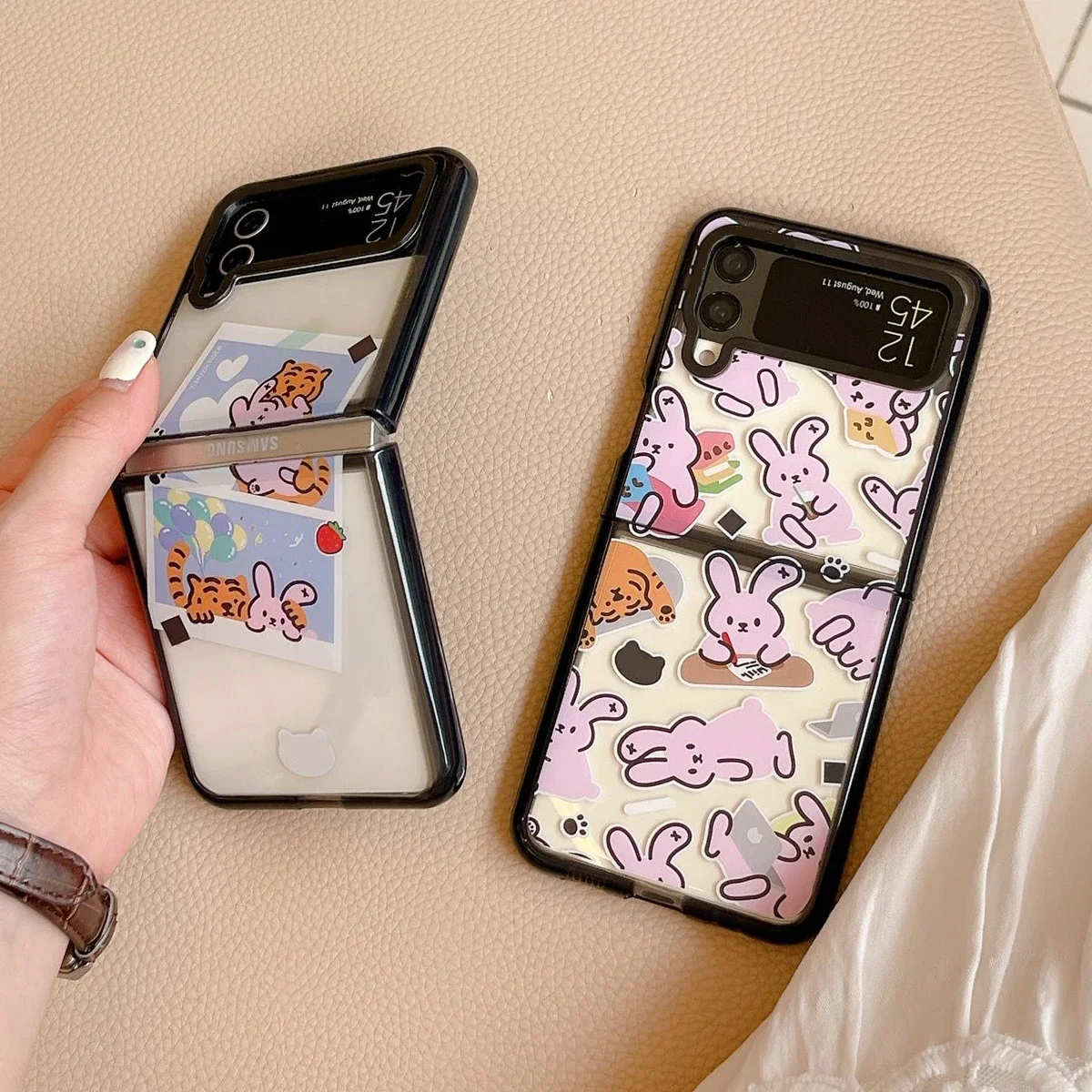 

Acrylic Black Border Rabbit Tiger Phone Case for Samsung Galaxy Z Flip 5 4 3 Back Cover for ZFlip3 ZFlip4 ZFlip 5 Hard Case