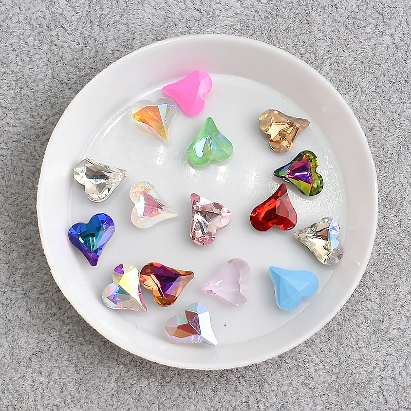 8x9mm Crooked Heart Nail Art Rhinestone Pointed Bottom High Quality K9 Glass Colored Crystal 3D Manicure DIY Decoration 30/100pc
8x9mm Crooked Heart Nail Art Rhinestone Pointed Bottom High Quality K9 Glass Colored Crystal 3D Manicure DIY Decoration 30/100pc