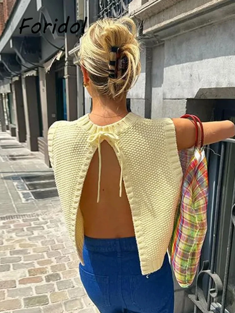 Solid Yellow Knitted Sweater Vest Women Fashion Autumn O Neck Sleeveless Backless Bandage Sexy Pull Sans Manches Femme Jumper
Solid Yellow Knitted Sweater Vest Women Fashion Autumn O Neck Sleeveless Backless Bandage Sexy Pull Sans Manches Femme Jumper