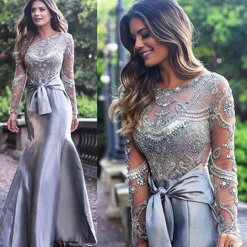 

2024 Gorgeous Silver Mermaid Mother of the Bride Dresses Long Sleeves Beading Jewel Neck Wedding Guest Gowns Bow Belt