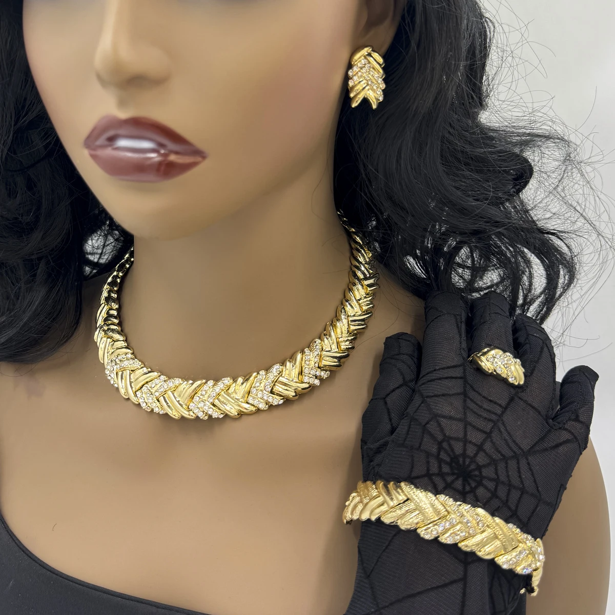 

Dubai Gold Color Jewelry Sets for Women Costume Necklace Earrings Fashion African Wedding African Bridal Jewellery Christmas Set