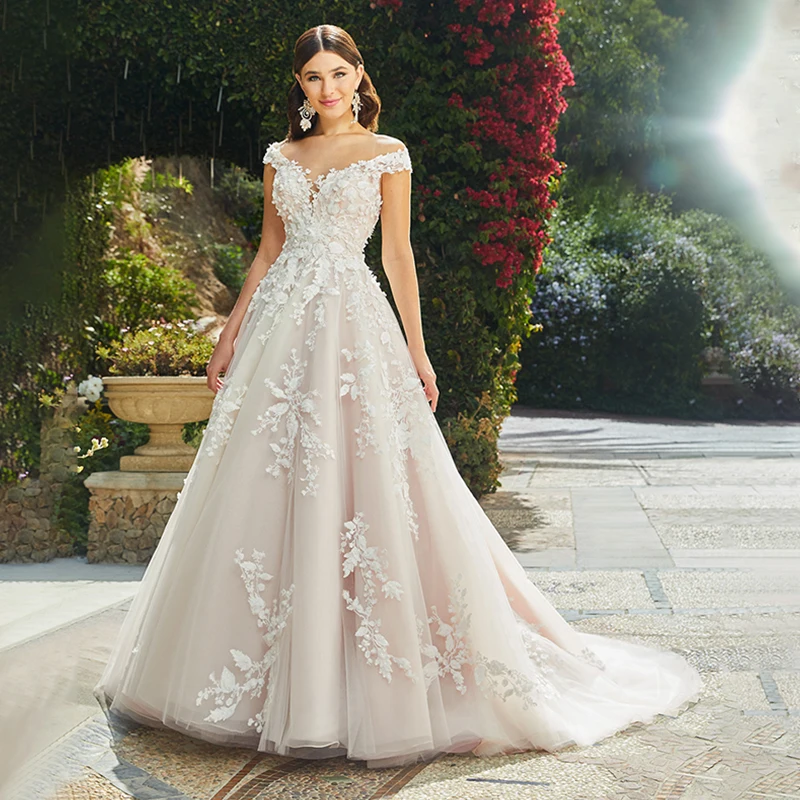 A Line Cap Sleeve Bridal Dress Lace Scoop Neck Wedding Dresses with Train Tulle Button Ball Gown for Women Vestidos De Novia
A Line Cap Sleeve Bridal Dress Lace Scoop Neck Wedding Dresses with Train Tulle Button Ball Gown for Women Vestidos De Novia