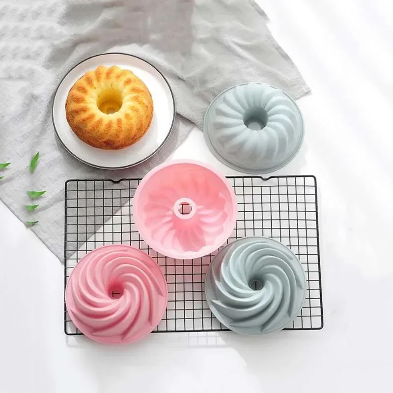 Cake Mold Home Steamable Silicone Nonstick Round Baking Pan Baking Mould Baking Tool
Cake Mold Home Steamable Silicone Nonstick Round Baking Pan Baking Mould Baking Tool