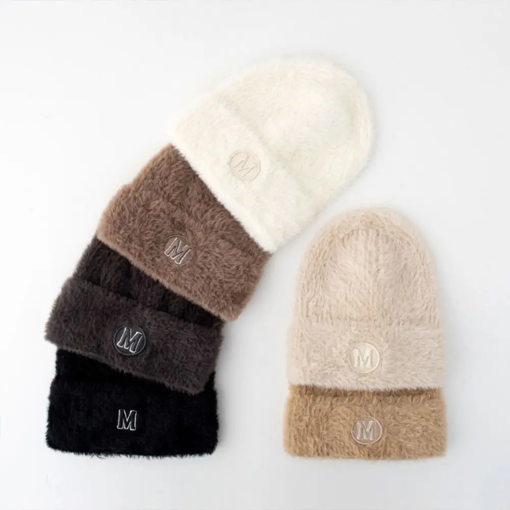 Winter Warm Plush Hat Fashion Soft Solid Color Bonnet Caps Thickened Knitted Hat Outdoor
Winter Warm Plush Hat Fashion Soft Solid Color Bonnet Caps Thickened Knitted Hat Outdoor