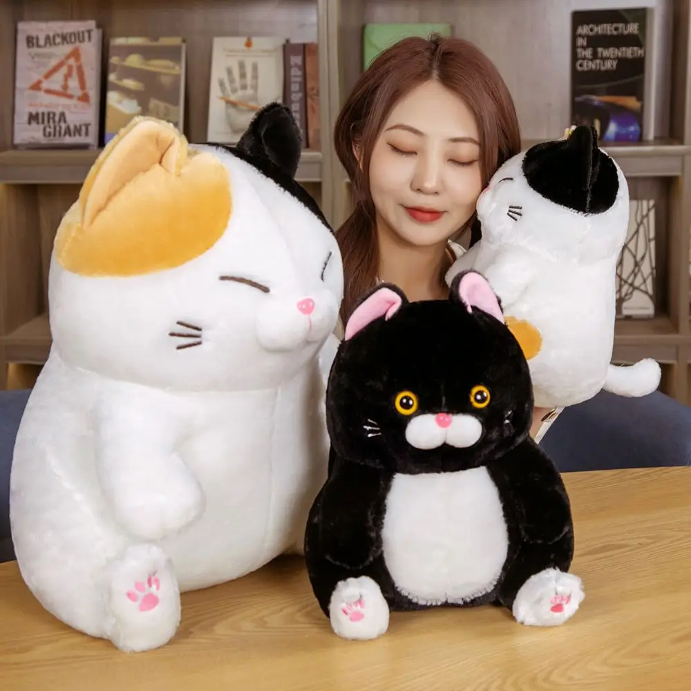 Игрушечная плюшевая подушка, Успокаивающая кукла, украшение для комнаты, сидящая ленивая кошка, искусственная плюшевая кукла, мягкие игрушки
Игрушечная плюшевая подушка, Успокаивающая кукла, украшение для комнаты, сидящая ленивая кошка, искусственная плюшевая кукла, мягкие игрушки