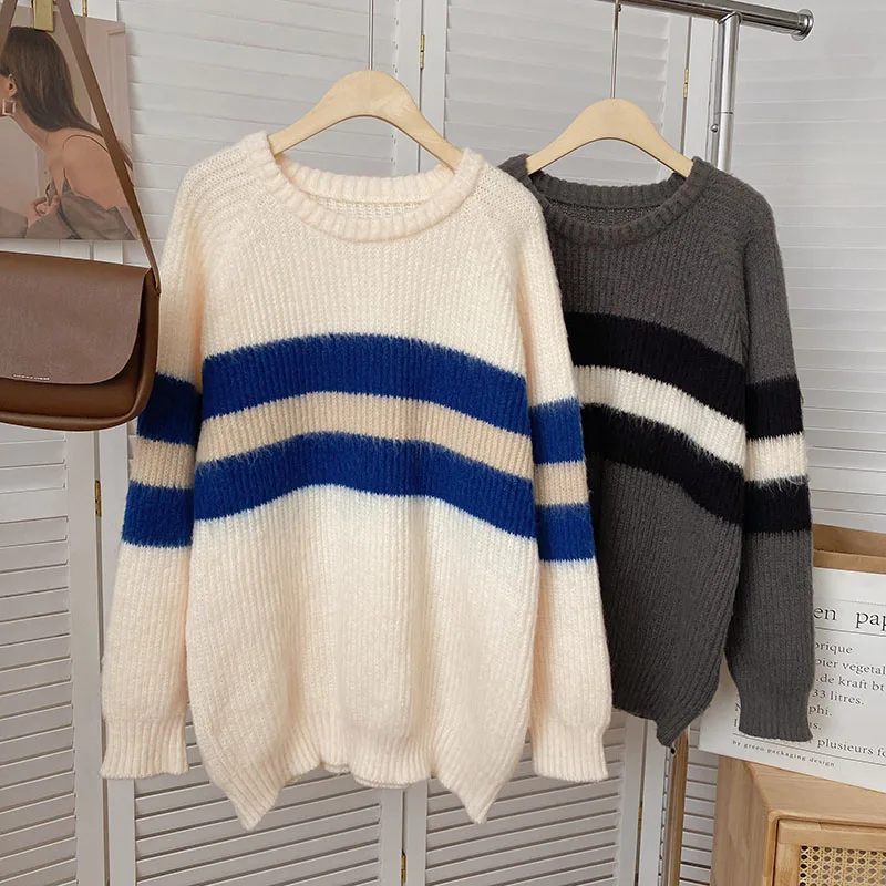Women Winter Round Neck Long Sleeve Batwing Sleeve Knitted Sweater Striped Color Matching Loose Temperament Korean Style Coat
Women Winter Round Neck Long Sleeve Batwing Sleeve Knitted Sweater Striped Color Matching Loose Temperament Korean Style Coat