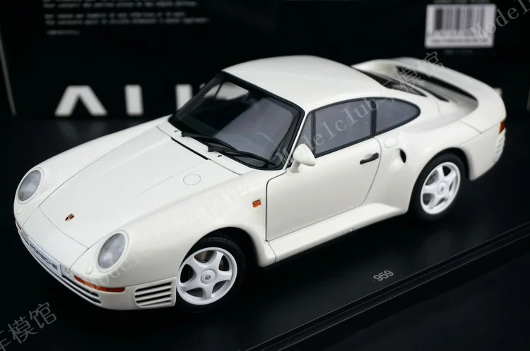 Autoart 1:18 911 959 White Alloy Fully Open Simulation Limited Edition Alloy Metal Static Car Model Toy Gift
Autoart 1:18 911 959 White Alloy Fully Open Simulation Limited Edition Alloy Metal Static Car Model Toy Gift