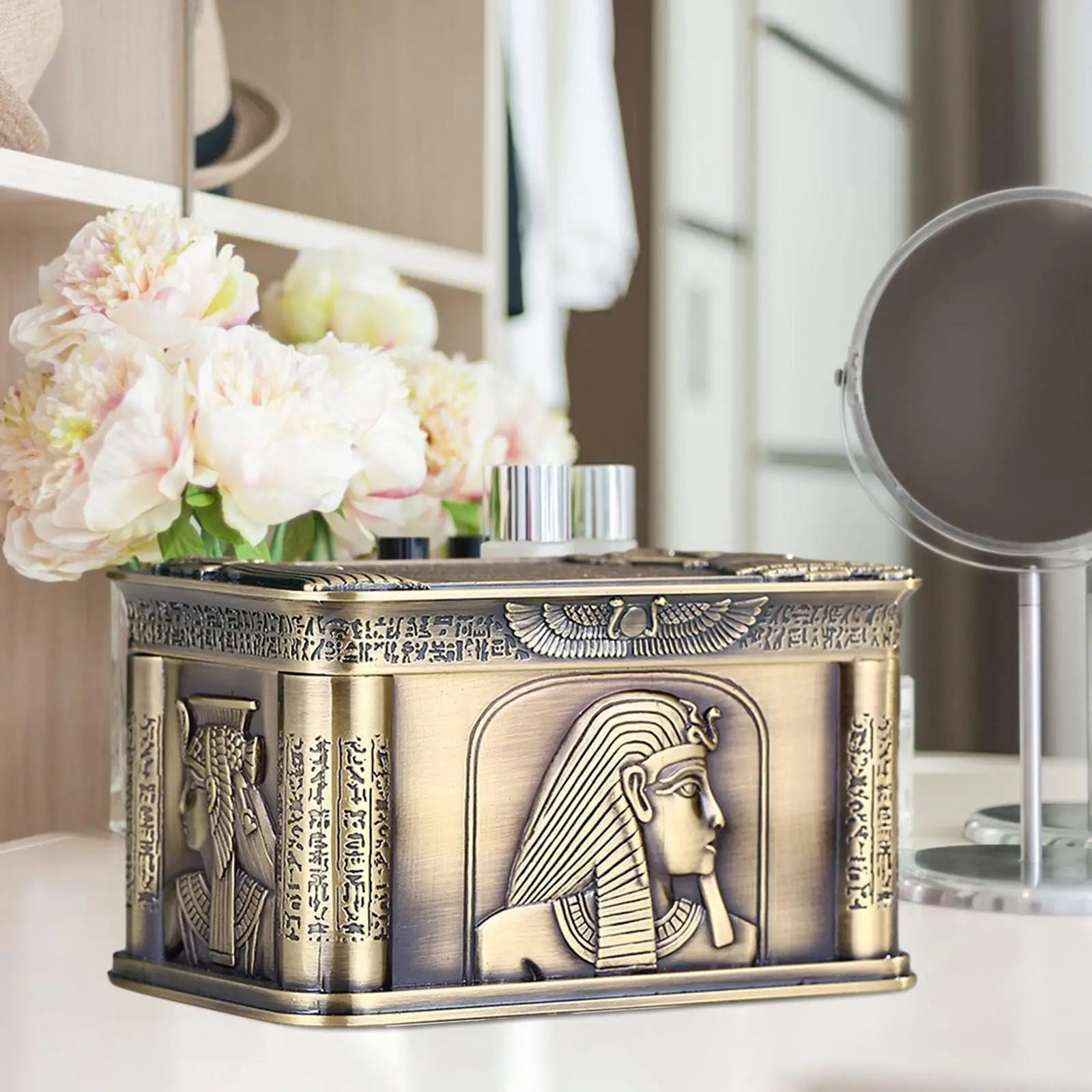 Jewelry Box for Women Girls Fashion Metal Crafts Table Jewelry Organizer for Earrings Stud Bracelets Trinket Rings Birthday Gift
Jewelry Box for Women Girls Fashion Metal Crafts Table Jewelry Organizer for Earrings Stud Bracelets Trinket Rings Birthday Gift