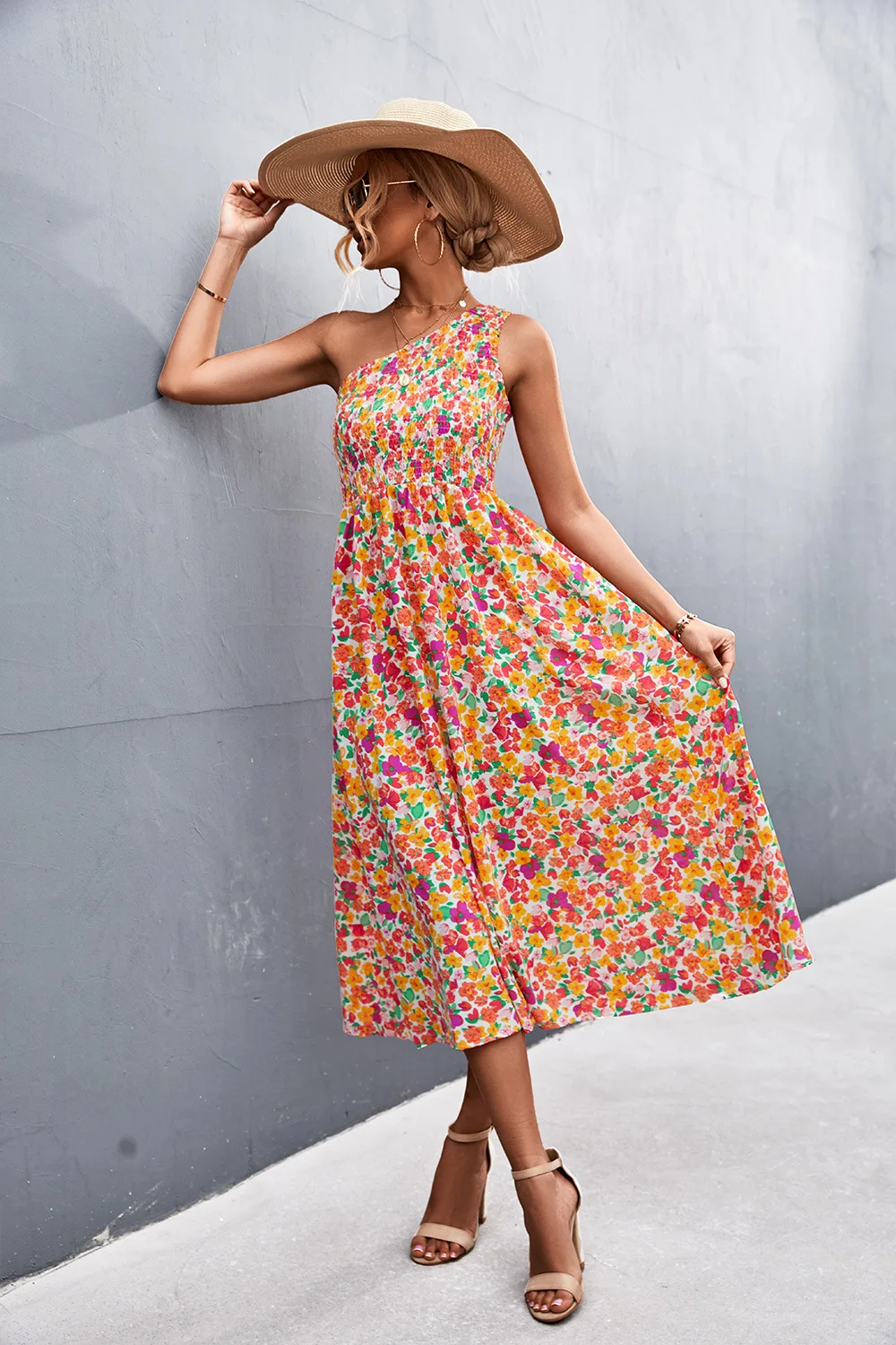Sexy oblique shoulder play wrap flower print dress female Printed floral bouquet waist V-neck chiffon beach dress
Sexy oblique shoulder play wrap flower print dress female Printed floral bouquet waist V-neck chiffon beach dress