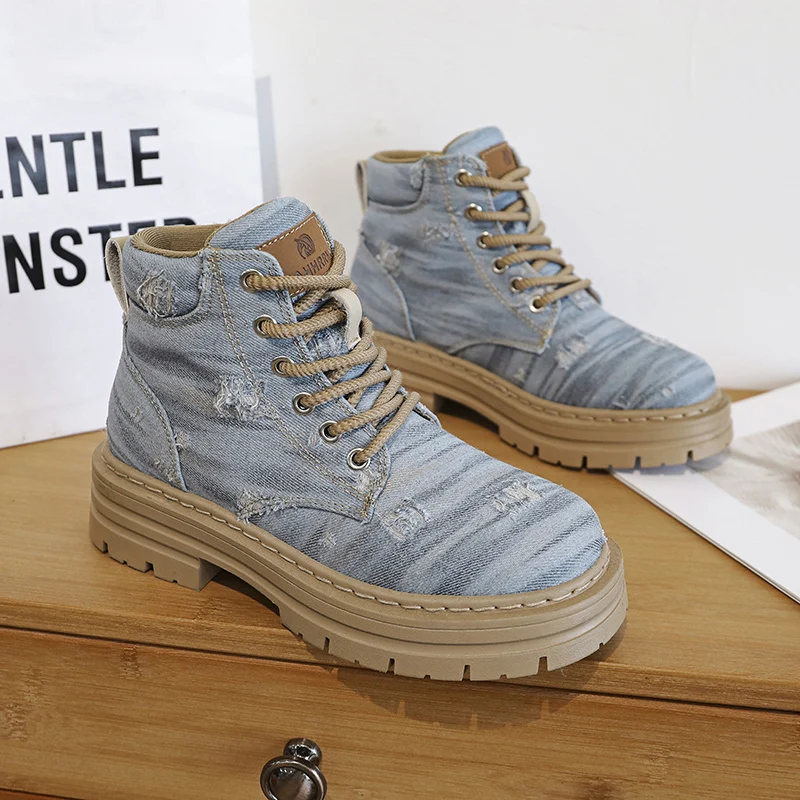 2023 New Canvas Trendy Boots Unisex Fashion Blue Lace-up Women Platform Designer Boots Outdoor Comfortable Retro Ankle Boots Men
2023 New Canvas Trendy Boots Unisex Fashion Blue Lace-up Women Platform Designer Boots Outdoor Comfortable Retro Ankle Boots Men