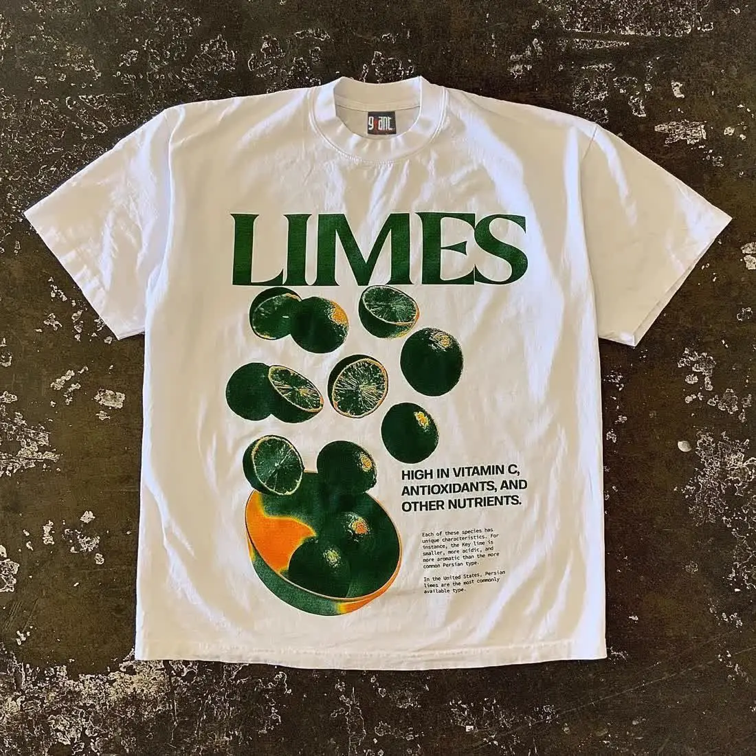 Analysis of lime effect letter printed short-sleeved men's Japanese niche versatile round neck pure cotton T-shirt Harajuku ins
Analysis of lime effect letter printed short-sleeved men's Japanese niche versatile round neck pure cotton T-shirt Harajuku ins