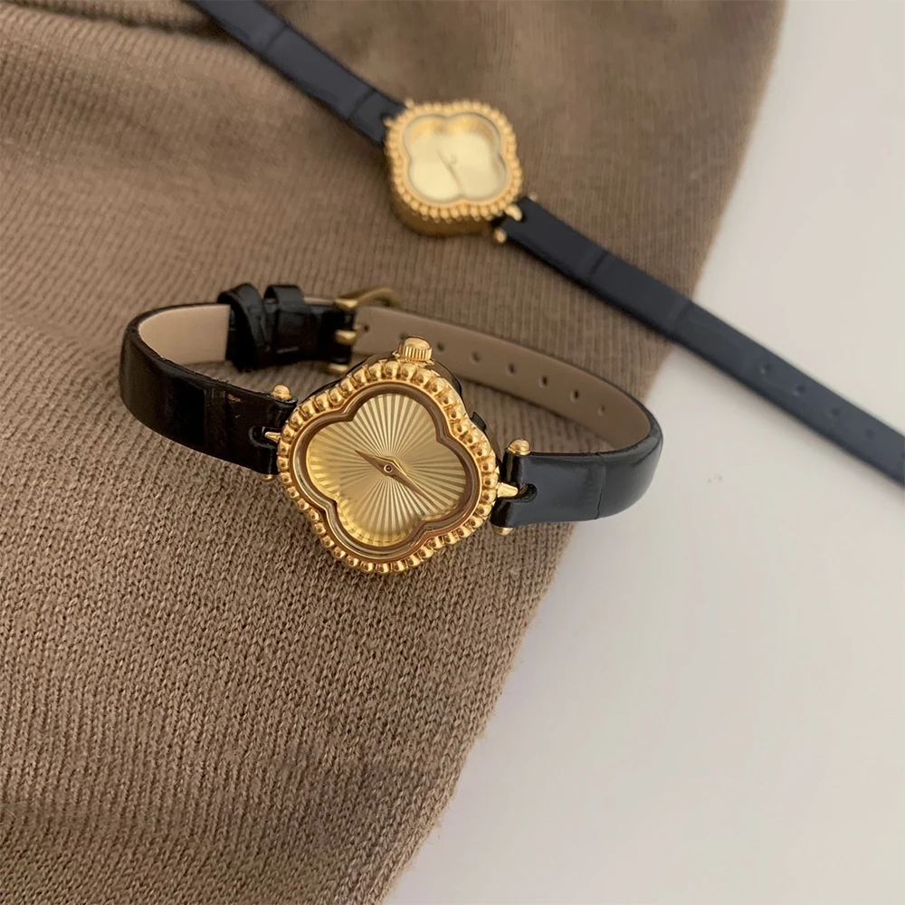 Free shippings Fashion Simplicity belt Watch For women's Lady girl student Chain watch strap watch Women's accessories
Free shippings Fashion Simplicity belt Watch For women's Lady girl student Chain watch strap watch Women's accessories