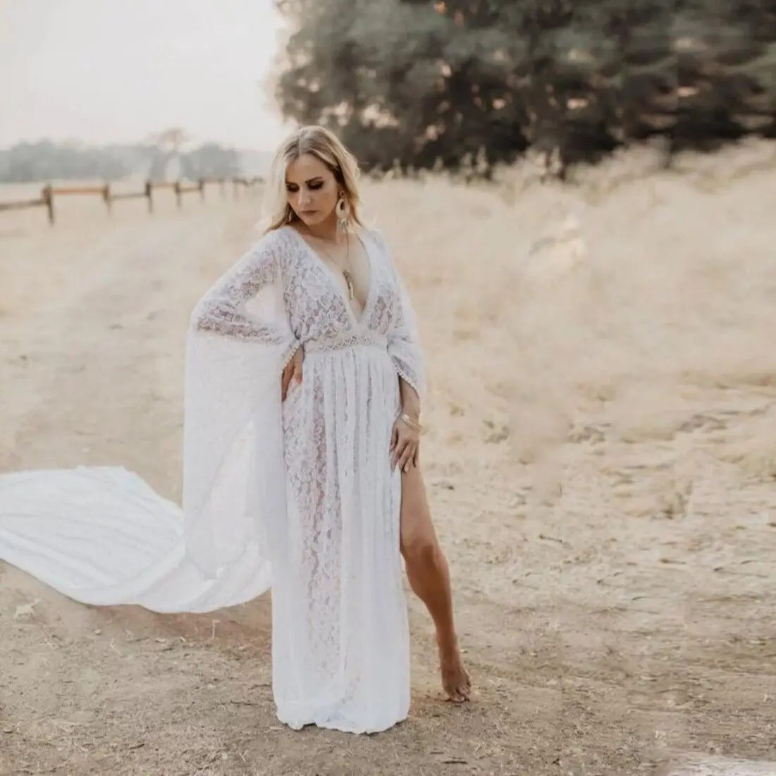 Boho Maternity Dress For Photo Shoot Maxi Gown White Lace Pregnant Women Prom Dress Long Sleeves Evening Bathrobe
Boho Maternity Dress For Photo Shoot Maxi Gown White Lace Pregnant Women Prom Dress Long Sleeves Evening Bathrobe