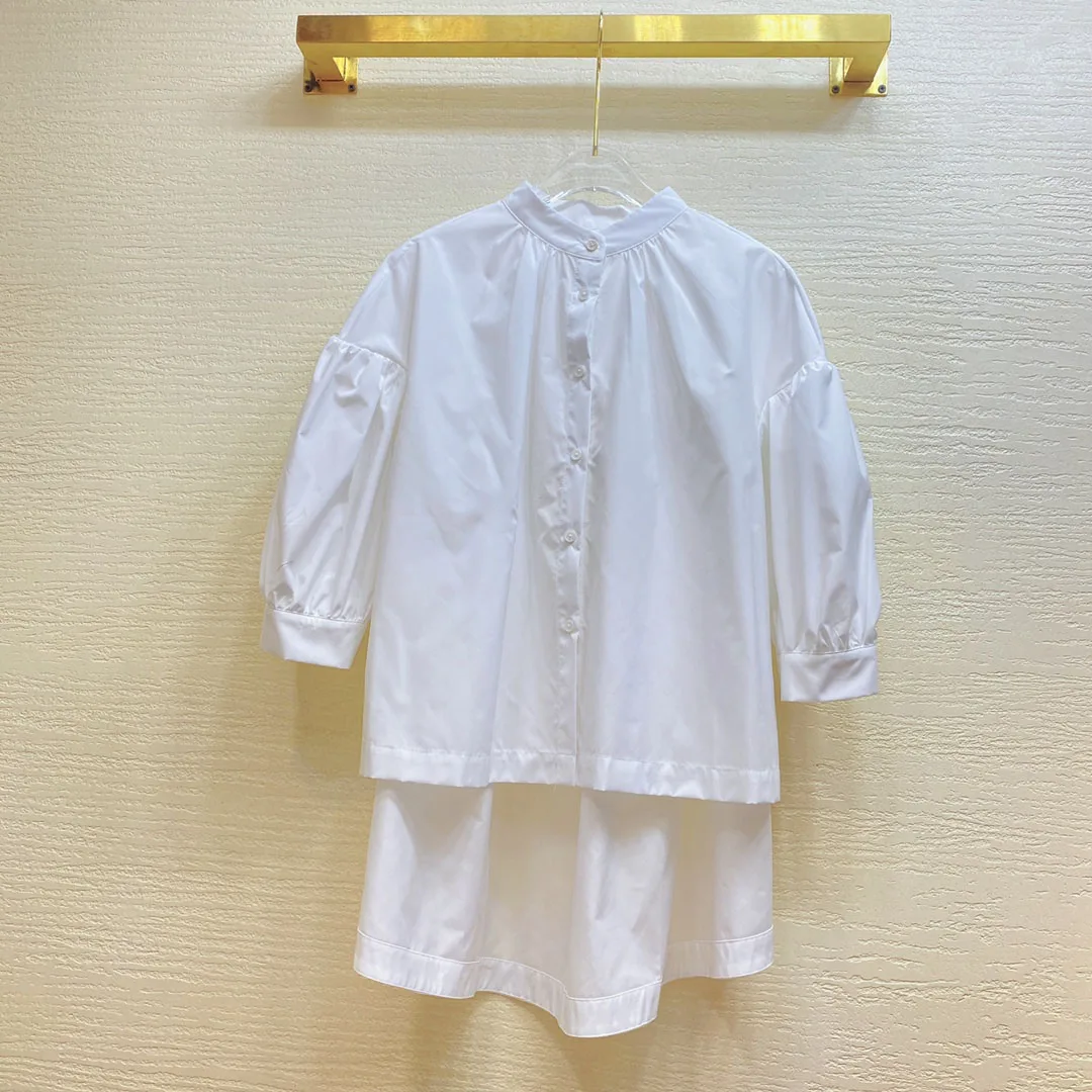 Three-quarter sleeve loose shirt with puff sleeves stand-up collar design casual and comfortable 2023 summer new hot
Three-quarter sleeve loose shirt with puff sleeves stand-up collar design casual and comfortable 2023 summer new hot