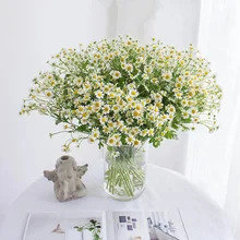 1pcs 30 Flower Bone Chamomile Artificial Flower 52cm Fake Flower Daisy Bouquet Home Living Room Simple Forest Wedding 
1pcs 30 Flower Bone Chamomile Artificial Flower 52cm Fake Flower Daisy Bouquet Home Living Room Simple Forest Wedding