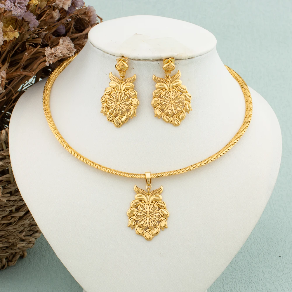 Trend Jewelry Set 18K Gold Plated Drop Earrings Pendant Copper Necklace for Women Italiy Boho African Fashion Jewelry Party Gift
Trend Jewelry Set 18K Gold Plated Drop Earrings Pendant Copper Necklace for Women Italiy Boho African Fashion Jewelry Party Gift