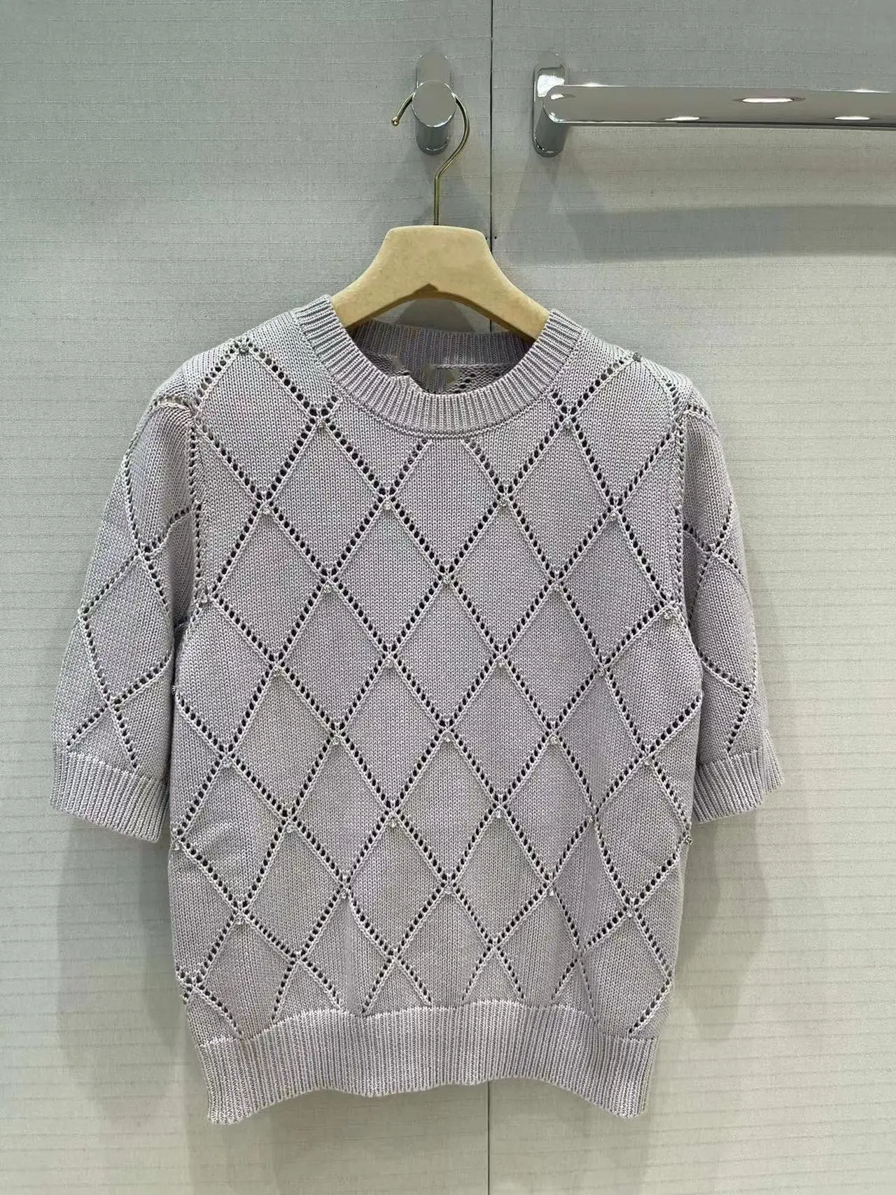 Fashion Luxury Knit Blouse 2022 Autumn Winter New Design Women Runway Diamonds High Quality Short Sleeves Blouse
Fashion Luxury Knit Blouse 2022 Autumn Winter New Design Women Runway Diamonds High Quality Short Sleeves Blouse