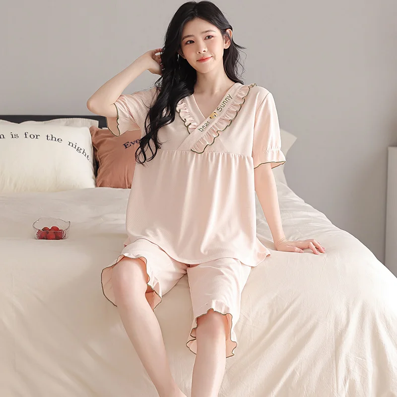 Summer cute bear pyjamas women big yards M-4XL female cotton pajamas sets short sleeve calf-length pants casual tracksuit pijama
Summer cute bear pyjamas women big yards M-4XL female cotton pajamas sets short sleeve calf-length pants casual tracksuit pijama