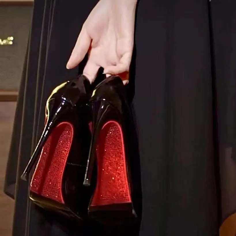 Fashion Banquet Party Women's Shoes Sequined Wedding Shoes Plus Size High Heel Women's Shoes Black Red Sexy 9cm
Fashion Banquet Party Women's Shoes Sequined Wedding Shoes Plus Size High Heel Women's Shoes Black Red Sexy 9cm