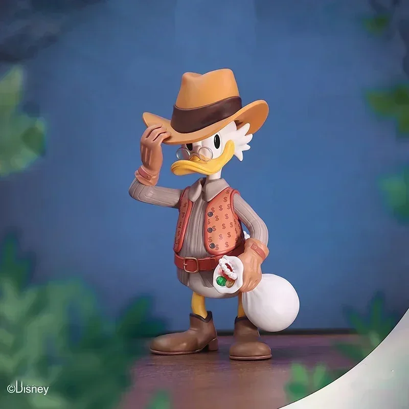 Disney Cowboy Scrooge Donald Duck Holds 15cmDolls And Gifts Birthday And Christmas To Friends And Classmates
Disney Cowboy Scrooge Donald Duck Holds 15cmDolls And Gifts Birthday And Christmas To Friends And Classmates