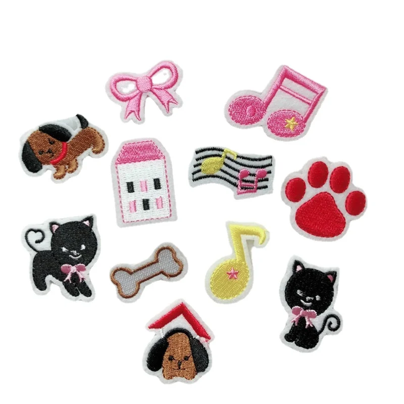 

100pcs/Lot Small Embroidery Patch Shirt Clothing Decoration Accessory Animal Puppy Cat Music Note Foot Print Paw House Craft Diy