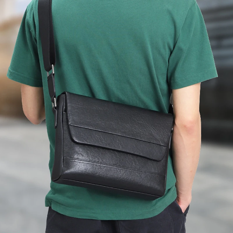 AETOO Men's leisure bag One shoulder business leather men's baotou layer upscale commuting bag multi-functional wear-resistant
AETOO Men's leisure bag One shoulder business leather men's baotou layer upscale commuting bag multi-functional wear-resistant