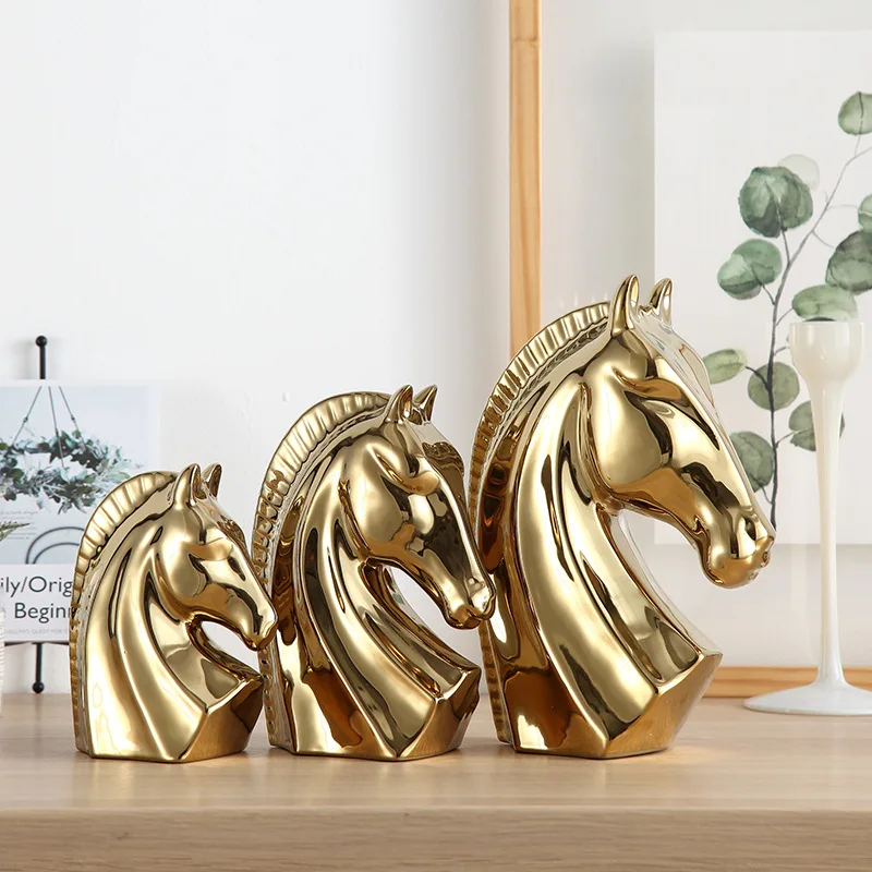 Ceramic golden creative horse head crafts ornaments office desktop animal statues ornaments home decoration accessories decor
Ceramic golden creative horse head crafts ornaments office desktop animal statues ornaments home decoration accessories decor
