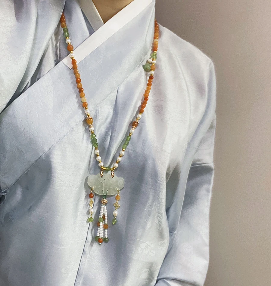 2024 chinese traditional handmade hanfu necklace versatile ethnic style daily pearl fairy jewelry women ming hanfu accessory
2024 chinese traditional handmade hanfu necklace versatile ethnic style daily pearl fairy jewelry women ming hanfu accessory