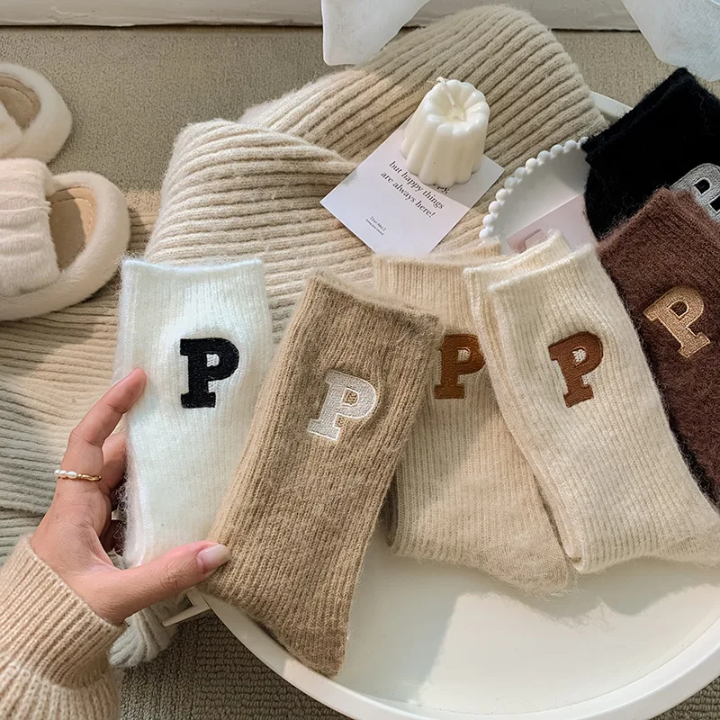Wool Socks women's female Winter Warm Women Socks Super Thicker Solid Sheep Wool Against Cold Snow Thermal Socks Soft 1 Pairs
Wool Socks women's female Winter Warm Women Socks Super Thicker Solid Sheep Wool Against Cold Snow Thermal Socks Soft 1 Pairs