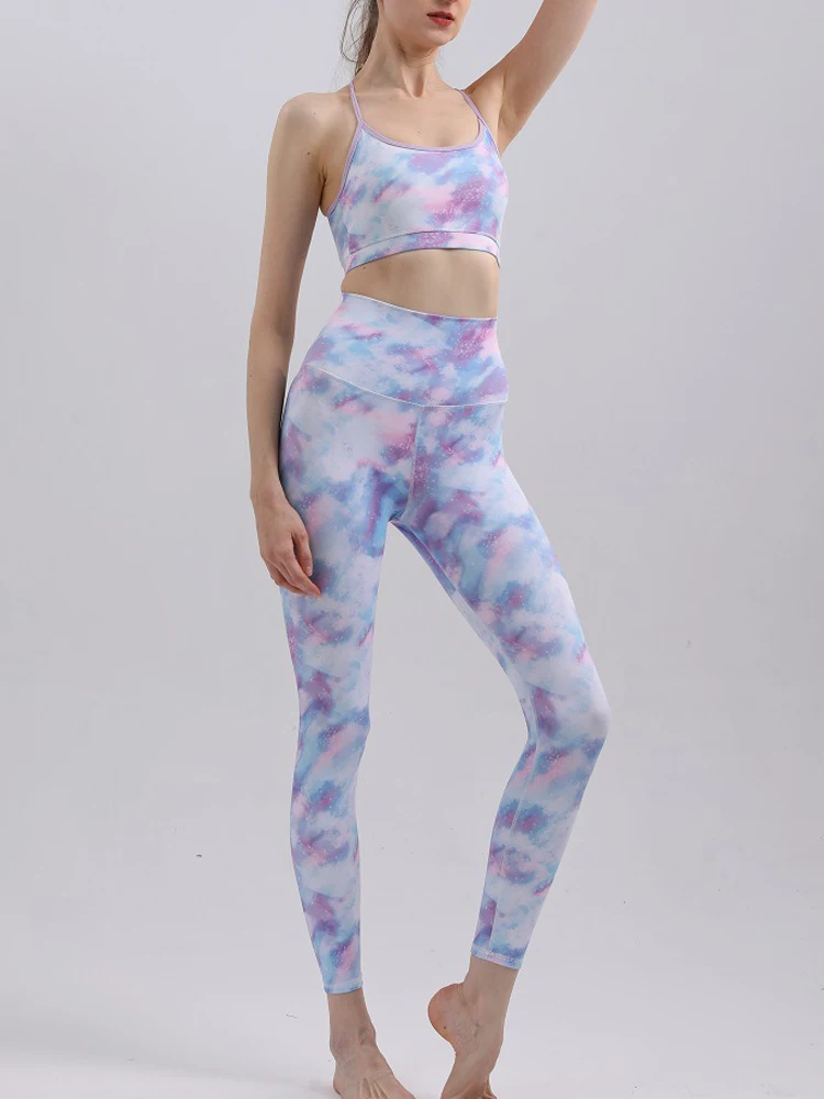 VigoBreviya 2023 Women Color Print Patchwork Yoga Suit Seamless Tight Pants And Sport Bra Workout Exposed Navel Sportswear
VigoBreviya 2023 Women Color Print Patchwork Yoga Suit Seamless Tight Pants And Sport Bra Workout Exposed Navel Sportswear