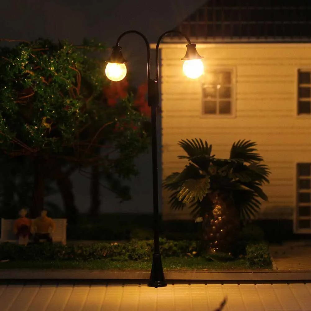 Scale: 1:87 Garden Lamps Parts 10cm For HO Scale For Railway & Building Layout Lamppost Model Railroad Street Light
Scale: 1:87 Garden Lamps Parts 10cm For HO Scale For Railway & Building Layout Lamppost Model Railroad Street Light