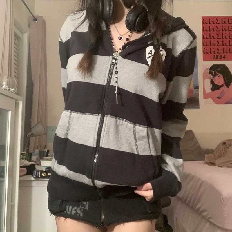 Vintage Striped Zip Up Hoodies Y2K Aesthetic Retro Grunge Sweatshirts Harajuku Gothic Dark Academia E-girl Coat Women Clothes
Vintage Striped Zip Up Hoodies Y2K Aesthetic Retro Grunge Sweatshirts Harajuku Gothic Dark Academia E-girl Coat Women Clothes