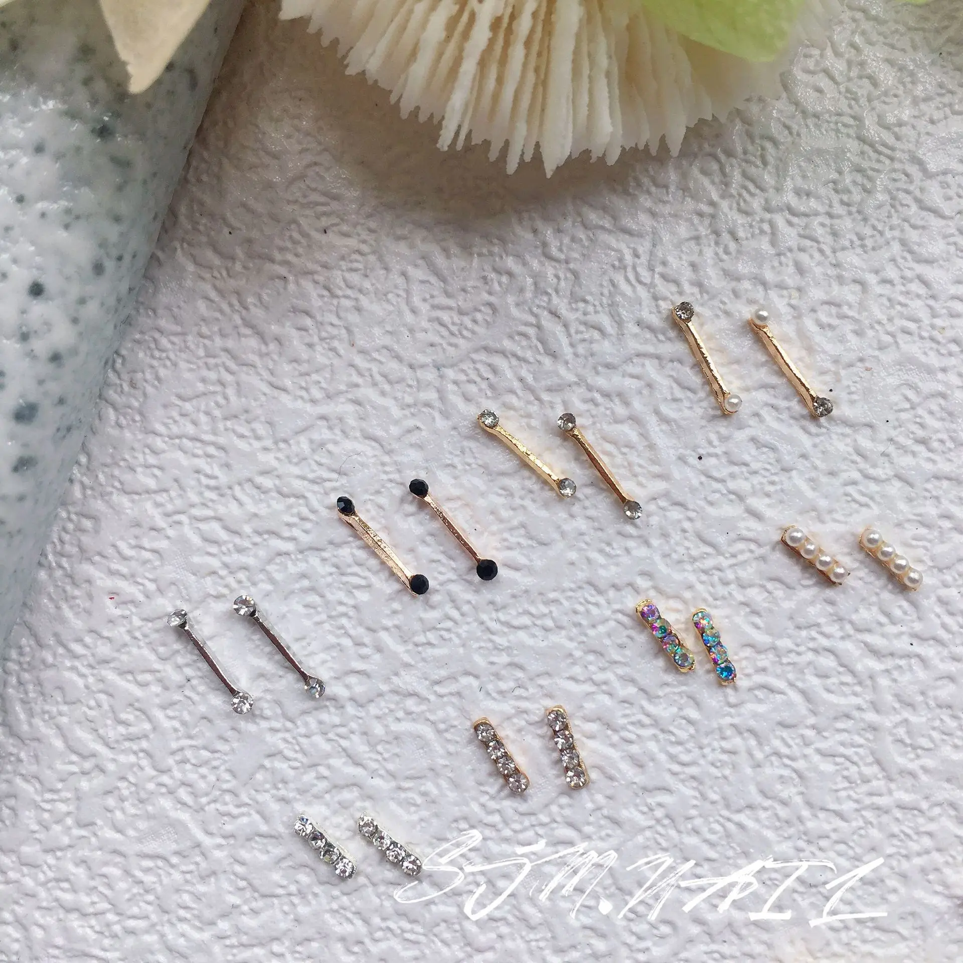 10pcs Gold/Silver Matchstick Nail Art Decoration Designer Charms For Nails Rhinestones Gem Alloy Acrylic Manicure Accessories
10pcs Gold/Silver Matchstick Nail Art Decoration Designer Charms For Nails Rhinestones Gem Alloy Acrylic Manicure Accessories