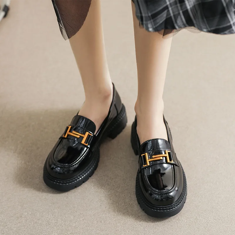 Black Platform Shoes Women's Loafers Casual Pumps Women's Shoes Trend Spring Summer New Design Luxury Heels Woman Sneakers
Black Platform Shoes Women's Loafers Casual Pumps Women's Shoes Trend Spring Summer New Design Luxury Heels Woman Sneakers