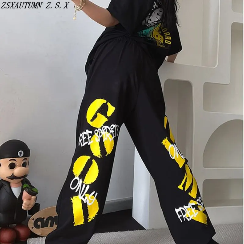 American Vintage High Waist Printed Black Casual Women's Trousers Baggy Pantalon Hiphop with Wide Leg Trend Fashion Sweatpants
American Vintage High Waist Printed Black Casual Women's Trousers Baggy Pantalon Hiphop with Wide Leg Trend Fashion Sweatpants