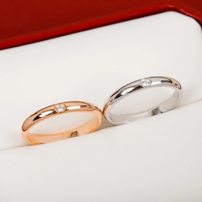 925 Silver Gilded European and American Classic Curved Single Diamond Ring for Men and Women's Fashion Brand Jewelry Gift
925 Silver Gilded European and American Classic Curved Single Diamond Ring for Men and Women's Fashion Brand Jewelry Gift