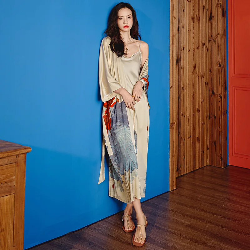 Sexy V-Neck Kimono Robe Home Clothing Casual Women Sleepwear Bathrobe Gown Intimate Lingerie Summer New Homewear Nightwear
Sexy V-Neck Kimono Robe Home Clothing Casual Women Sleepwear Bathrobe Gown Intimate Lingerie Summer New Homewear Nightwear