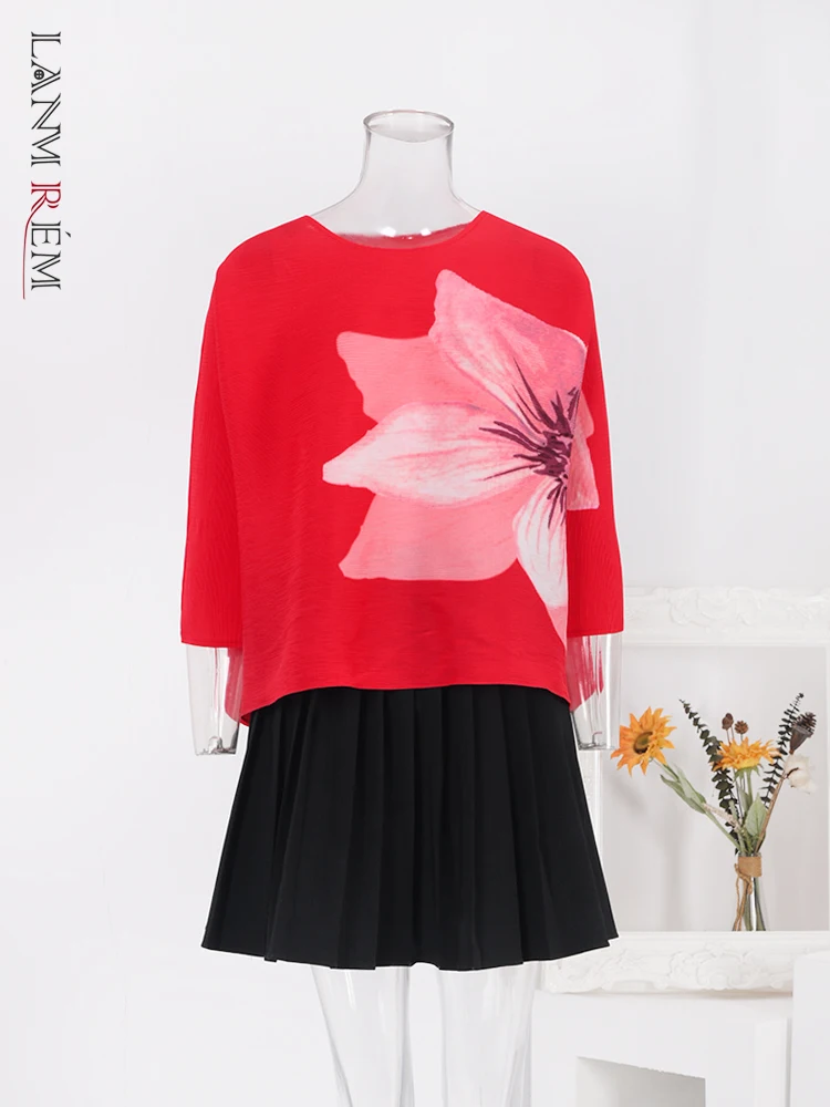 Женская футболка с цветочным принтом, круглым вырезом и длинным рукавом 
Женская футболка с цветочным принтом, круглым вырезом и длинным рукавом