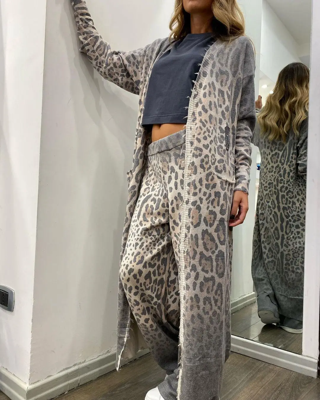 

Leopard Print Women's Loungewear Cardigan Set Long Sleeve Buttoned Coat Straight Leg Pants Sleepwear Casual Pajama 2 Piece Sets