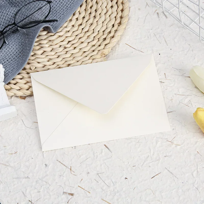 Деловые зеленые Канцтовары, Подарочная коробка 250 г 16,5x11 см, конверт, 50 шт., открытки, карточки, пустые буквы для сообщений, приглашений на свадьбу 
Деловые зеленые Канцтовары, Подарочная коробка 250 г 16,5x11 см, конверт, 50 шт., открытки, карточки, пустые буквы для сообщений, приглашений на свадьбу