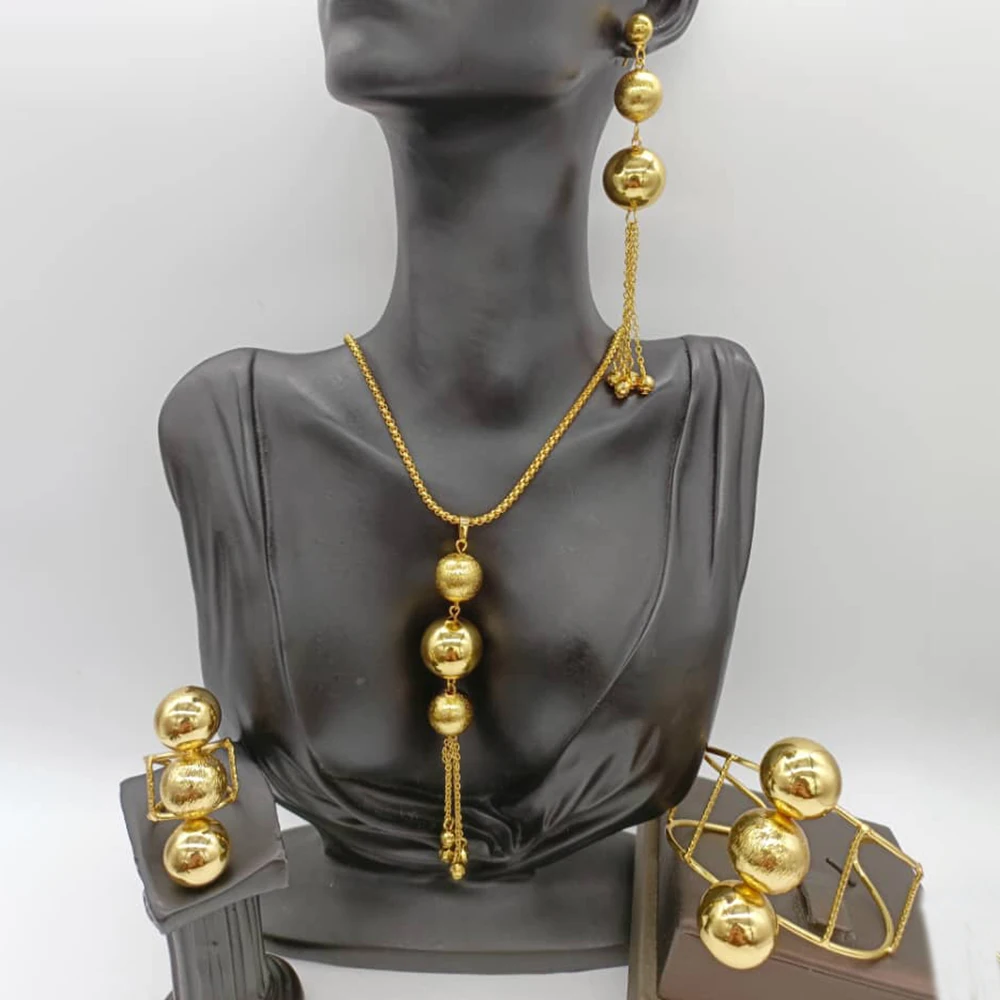 Dubai Gold Color Jewelry Set for Women Lovely Beads Tassel Necklace and Dangle Earrings with Bangle Ring Set for Engagement Gift
Dubai Gold Color Jewelry Set for Women Lovely Beads Tassel Necklace and Dangle Earrings with Bangle Ring Set for Engagement Gift