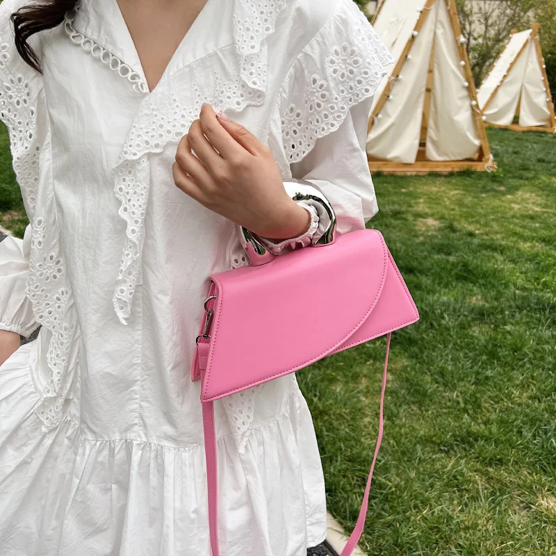 2023 Candy Color Girl Handbag Outdoor Travel Makeup Bag for Women Party Mini Pu Leather Small Body Bag Solid Zipper Work Purses
2023 Candy Color Girl Handbag Outdoor Travel Makeup Bag for Women Party Mini Pu Leather Small Body Bag Solid Zipper Work Purses