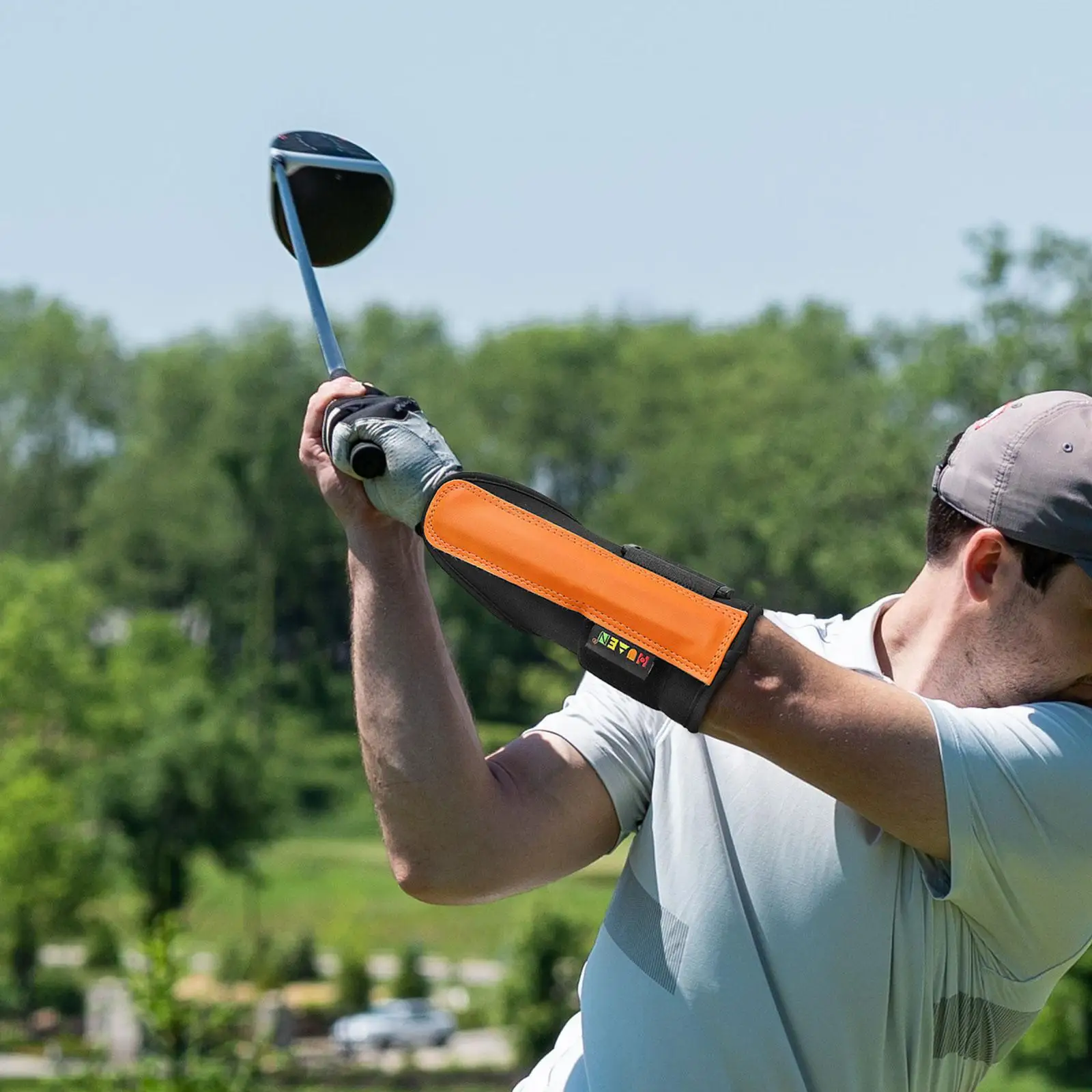 

Golf Wrist Brace Band, Golf Swing Trainer Golf Alignment Practice Tool Golf Training Wrist Aid for Beginners Golfer Gift
