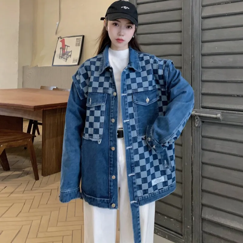 2023 Spring New Coat For Women Salt Lattice Washed Denim Splice Loose Single Breasted Lapel Commute Jacket Free Shipping
2023 Spring New Coat For Women Salt Lattice Washed Denim Splice Loose Single Breasted Lapel Commute Jacket Free Shipping