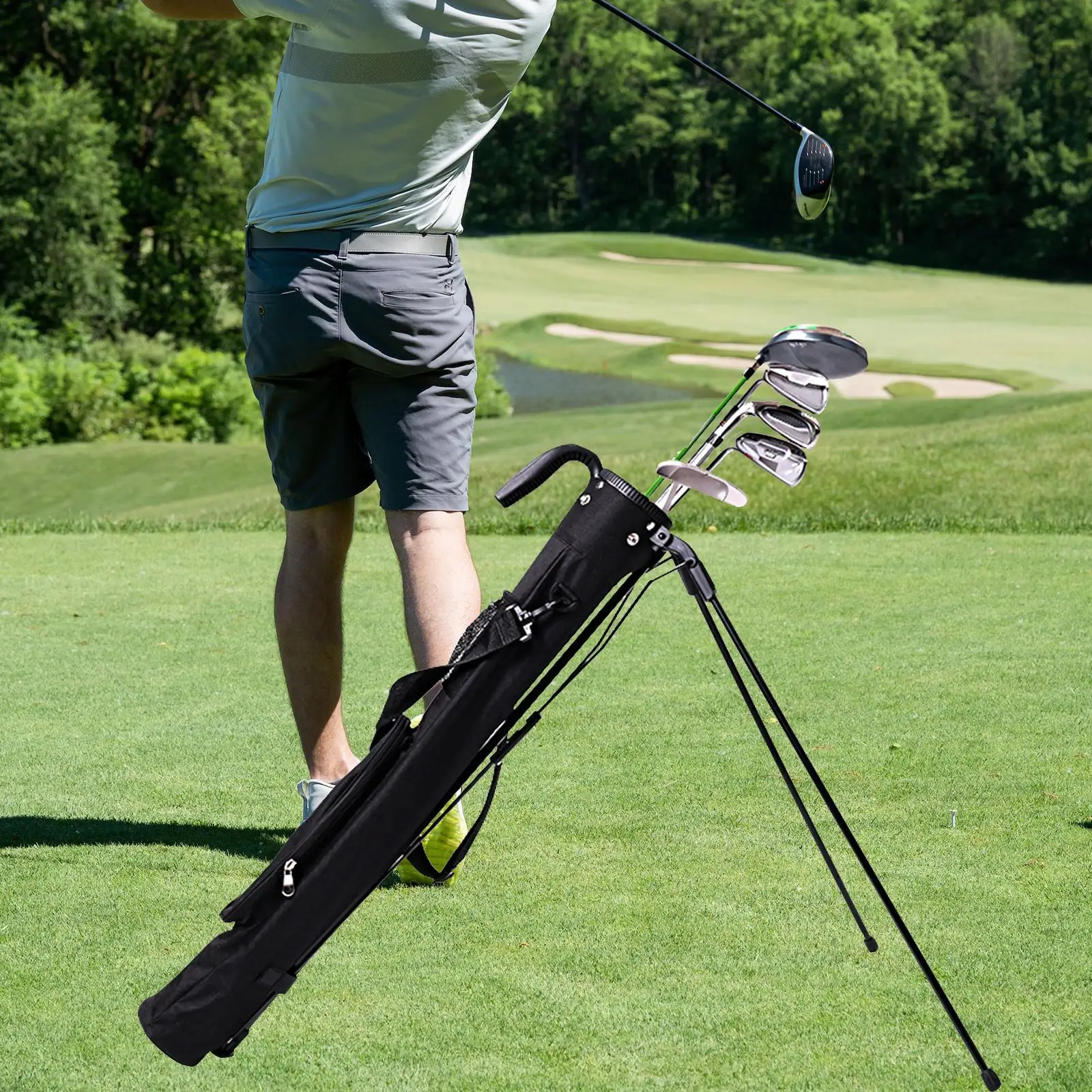 Portable Golf Stand Bag with Stand Handle Anti Slip Bottom Durable Removable Shoulder Strap Organizer Golf Bag for Driving Range 
Portable Golf Stand Bag with Stand Handle Anti Slip Bottom Durable Removable Shoulder Strap Organizer Golf Bag for Driving Range