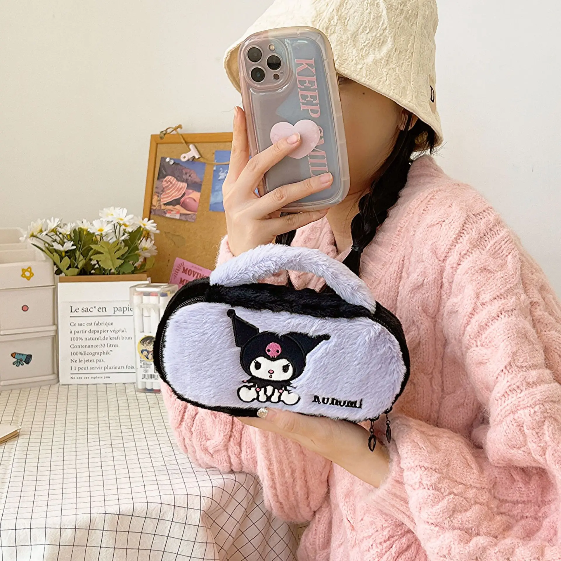 Sanrio Animation Kuromi Plush Makeup Bag Kawaii Mymelody Pochacco Cartoon Autumn Winter Portable Women Journey Storage Bag
Sanrio Animation Kuromi Plush Makeup Bag Kawaii Mymelody Pochacco Cartoon Autumn Winter Portable Women Journey Storage Bag