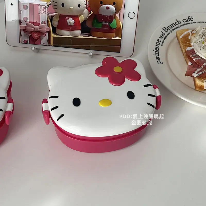Sanrio, Hello Kitty двухслойный Ланч-бокс, милая фотография, приглушенный СУМ, фрукты, для студентов, легкий подарок на выход
Sanrio, Hello Kitty двухслойный Ланч-бокс, милая фотография, приглушенный СУМ, фрукты, для студентов, легкий подарок на выход